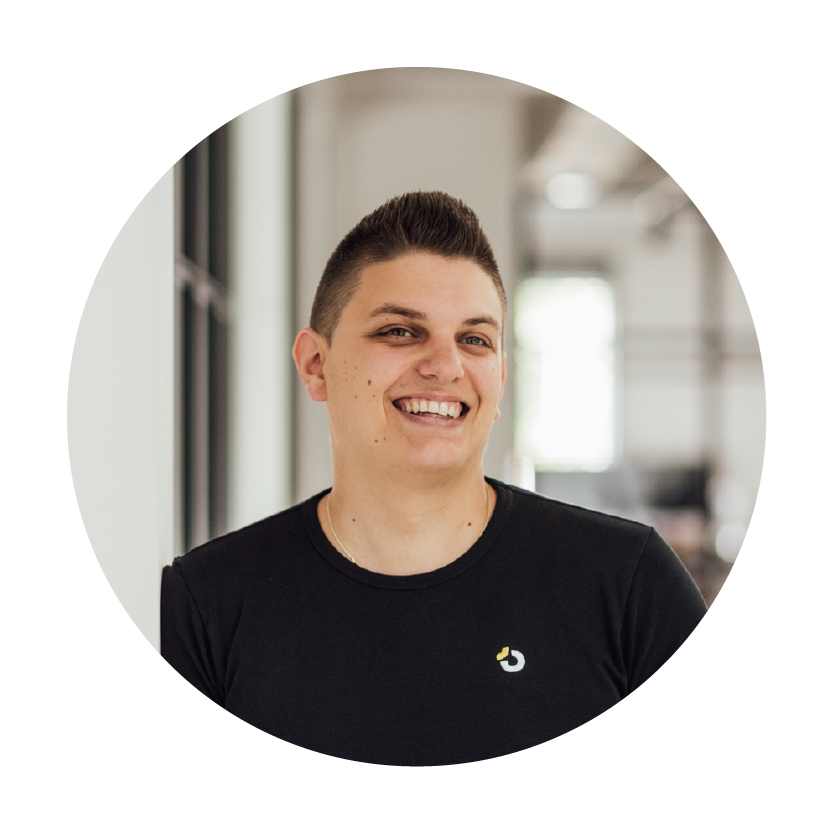 headshot van Account Manager Steph